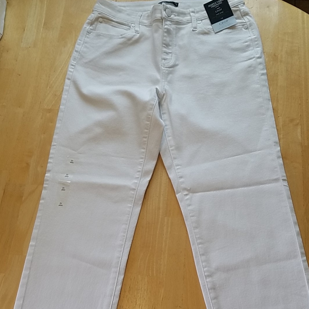 Simply Vera Crop mid rise Jean's white